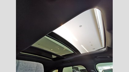 Range Rover Velar 18