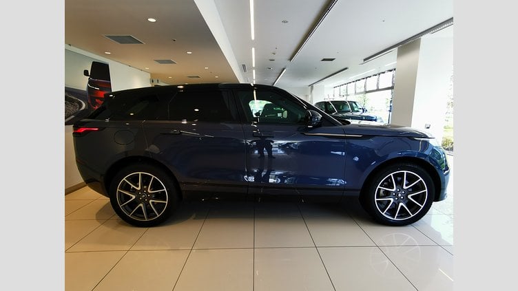 2023 認定中古車 Land Rover Range Rover Velar ヴァレジネブルー P400eプラグインハイブリッド（ガソリン） Standard Wheelbase Dynamic HSE