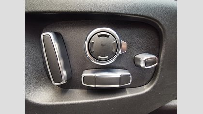 Range Rover Velar 37