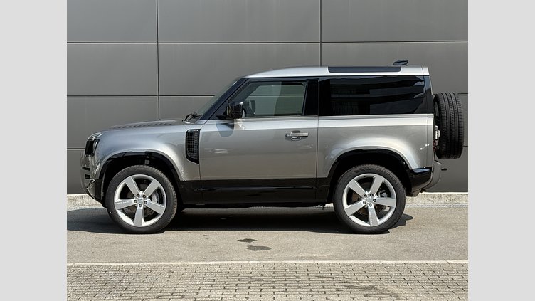 2024 認定中古車 Land Rover Defender 90 シリコンシルバー D350 ディーゼルマイルドハイブリッド X-Dynamic HSE