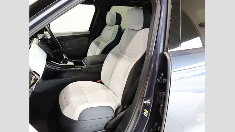 2024 認定中古車 Land Rover Range Rover Sport ヴァレジネブルー D300マイルドハイブリッド スタンダードホイールベース Dynamic HSE