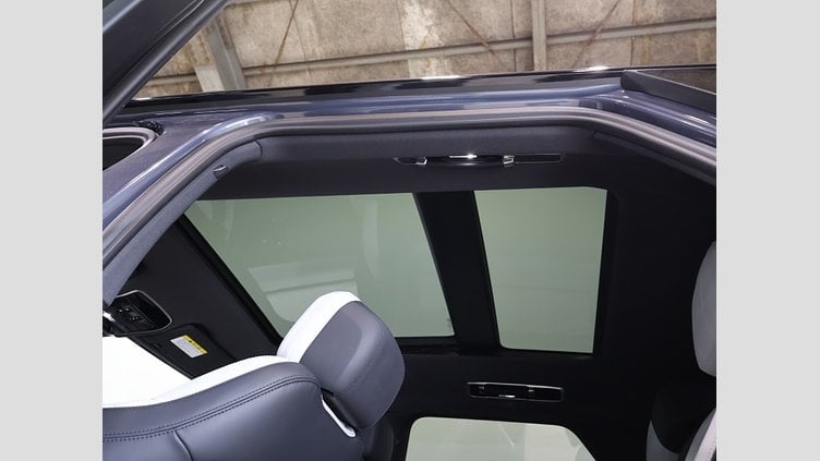 2024 認定中古車 Land Rover Range Rover Sport ヴァレジネブルー D300マイルドハイブリッド スタンダードホイールベース Dynamic HSE