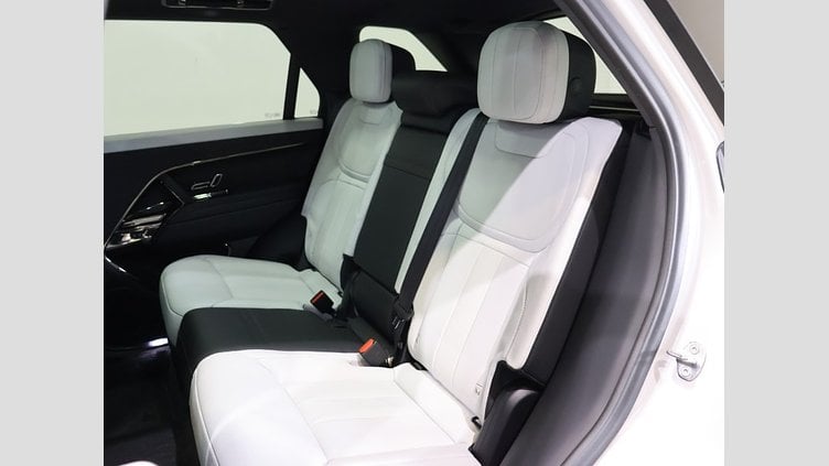 2023 認定中古車 Land Rover Range Rover Sport ボラスコグレイ 3.0リッター6気筒300PSターボチャージドディーゼルMHEV（オートマチック） DYNAMIC SE