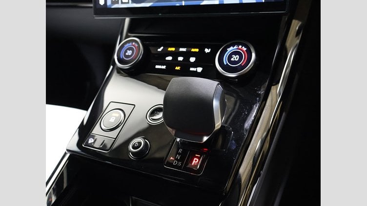 2023 認定中古車 Land Rover Range Rover Sport ボラスコグレイ 3.0リッター6気筒300PSターボチャージドディーゼルMHEV（オートマチック） DYNAMIC SE