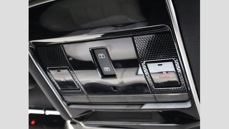 2023 認定中古車 Land Rover Range Rover Sport ボラスコグレイ 3.0リッター6気筒300PSターボチャージドディーゼルMHEV（オートマチック） DYNAMIC SE