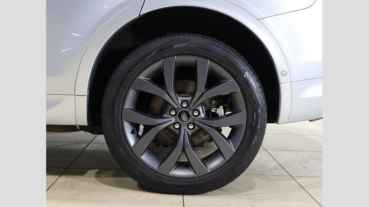 2022 認定中古車 Land Rover Discovery Sport Hakuba Silver 1.5 litre i3 PHEV​ R-Dynamic SE P 300e