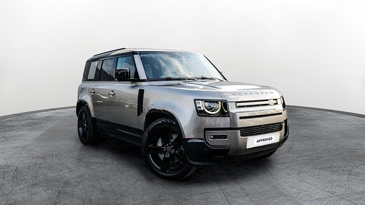 2024 Approved Land Rover Defender 110 Silicon Silver 3.0D I6 300KM AWD Auto D300 X-Dynamic HSE