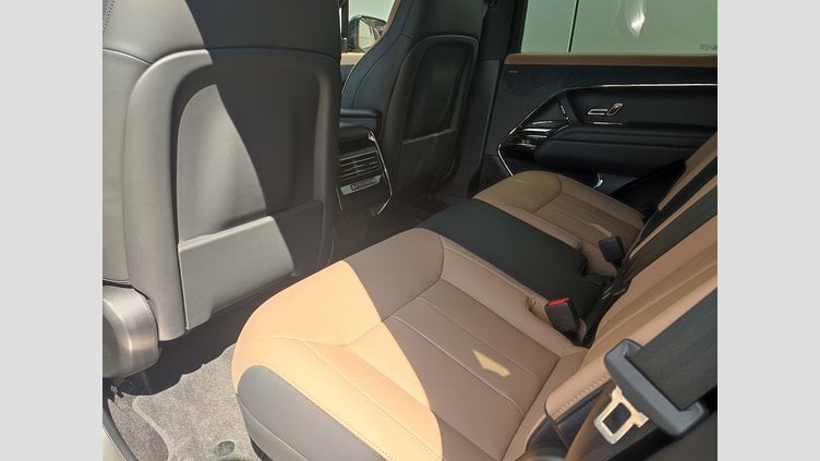 2024 Approved/Jazdené Land Rover Range Rover Sport Santorini Black 4x4 3.0 I6 D300 MHEV Dynamic SE AWD A/T