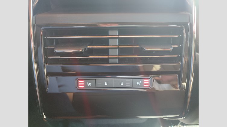 2024 Approved/Jazdené Land Rover Range Rover Sport Santorini Black 4x4 3.0 I6 D300 MHEV Dynamic SE AWD A/T