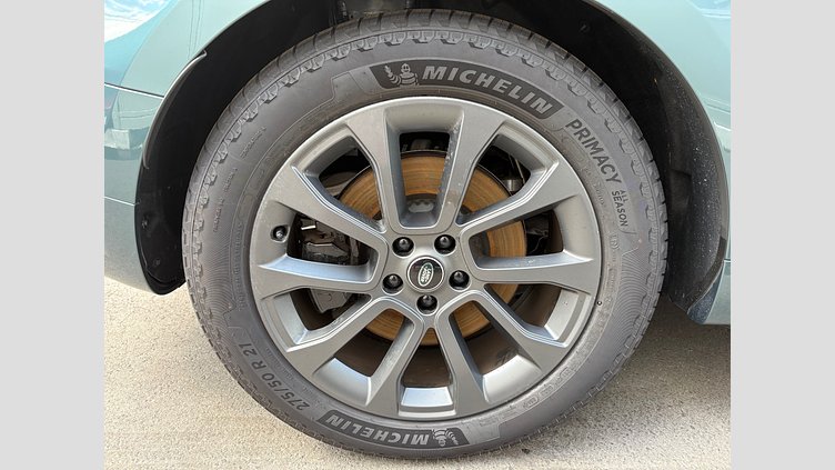 2024 認定中古車 Land Rover Range Rover Sport ジオラグリーン P550eプラグインハイブリッド（ガソリン） スタンダードホイールベース Dynamic SE