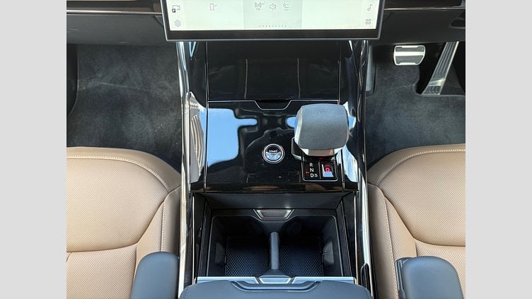 2024 認定中古車 Land Rover Range Rover Sport ジオラグリーン P550eプラグインハイブリッド（ガソリン） スタンダードホイールベース Dynamic SE