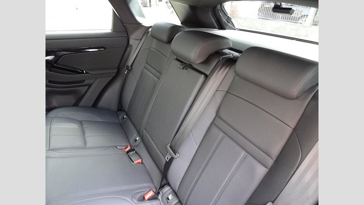 2024 認定中古車 Land Rover Range Rover Evoque コリンシアンブロンズ D200マイルドハイブリッド（ディーゼル） スタンダードホイールベース DYNAMIC SE