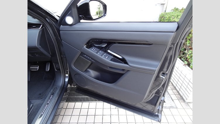 2024 認定中古車 Land Rover Range Rover Evoque カルパチアングレイ P250（ガソリン） Standard Wheelbase AUTOBIOGRAPHY