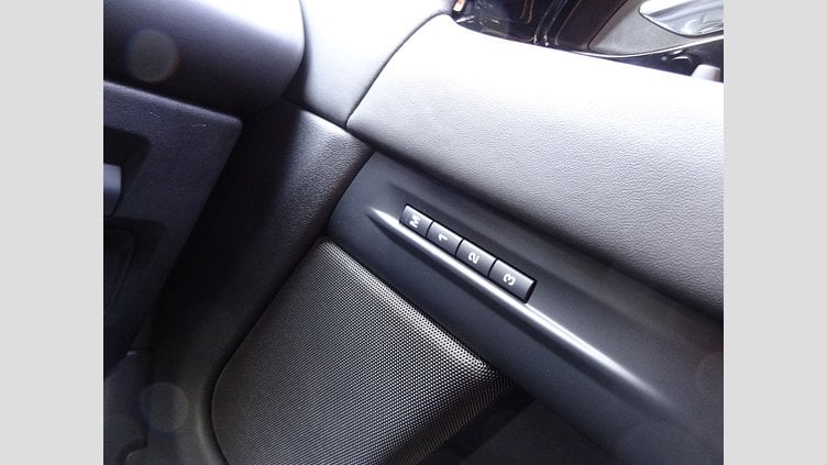 2024 認定中古車 Land Rover Range Rover Evoque カルパチアングレイ P250（ガソリン） Standard Wheelbase AUTOBIOGRAPHY