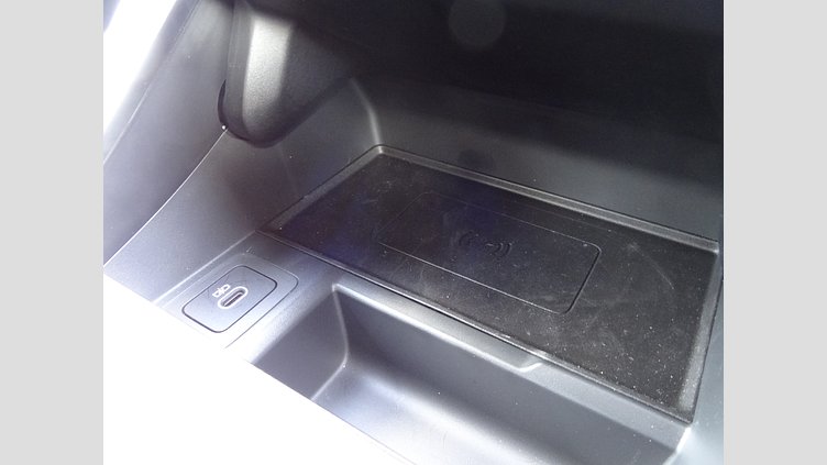 2024 認定中古車 Land Rover Range Rover Evoque コリンシアンブロンズ D200マイルドハイブリッド（ディーゼル） スタンダードホイールベース DYNAMIC SE