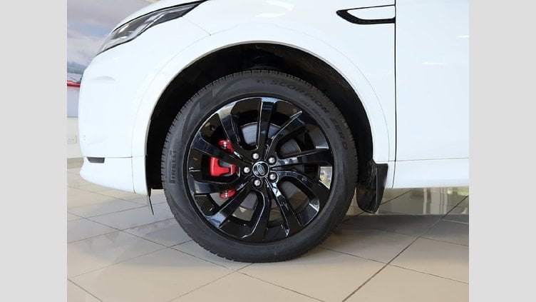 2023 Approved Land Rover Discovery Sport Fuji White The 2023 Land Rover Discovery Sport 2.0D HSE R-Dynamic (D200) is a versatile and stylish SUV, known for its blend of luxury, capability, and practicality. Land Rover Discovery Sport 2.0D HSE R-Dynamic (D200)