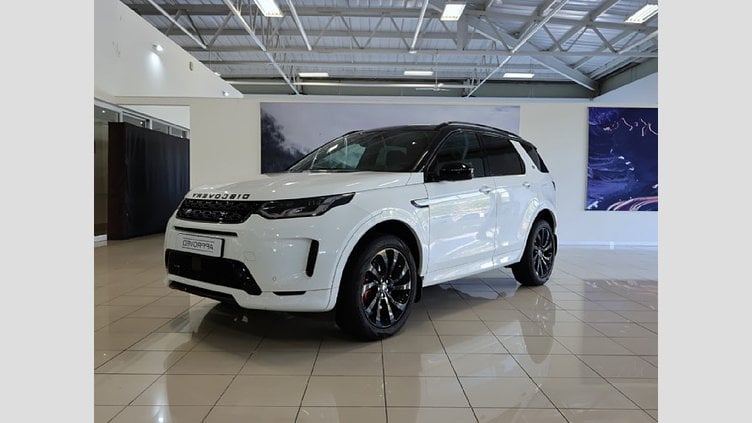 2023 Approved Land Rover Discovery Sport Fuji White The 2023 Land Rover Discovery Sport 2.0D HSE R-Dynamic (D200) is a versatile and stylish SUV, known for its blend of luxury, capability, and practicality. Land Rover Discovery Sport 2.0D HSE R-Dynamic (D200)