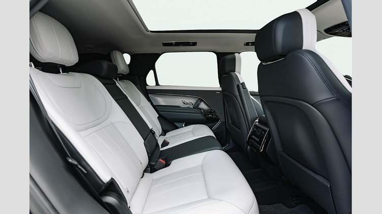 2022 Approved Land Rover Range Rover Sport Santorini Black 3.0 litre i6D​ Dynamic SE