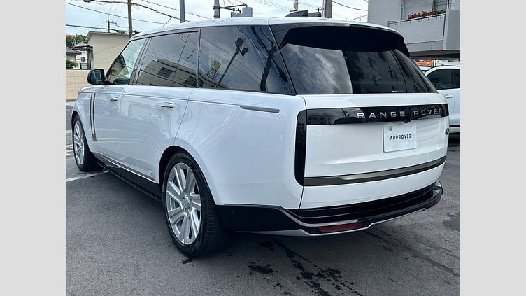 2023 認定中古車 Land Rover Range Rover オストゥーニパールホワイト（お取り扱いの有無については正規ディーラーにお問い合わせください） D300 AWD MHEV（AT） スタンダードホイールベース Autobiography