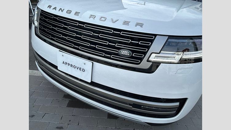 2023 認定中古車 Land Rover Range Rover オストゥーニパールホワイト（お取り扱いの有無については正規ディーラーにお問い合わせください） D300 AWD MHEV（AT） スタンダードホイールベース Autobiography