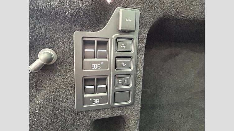 2023 認定中古車 Land Rover Discovery ランタオブロンズ D300 AWD（オートマチック） R-DYNAMIC HSE