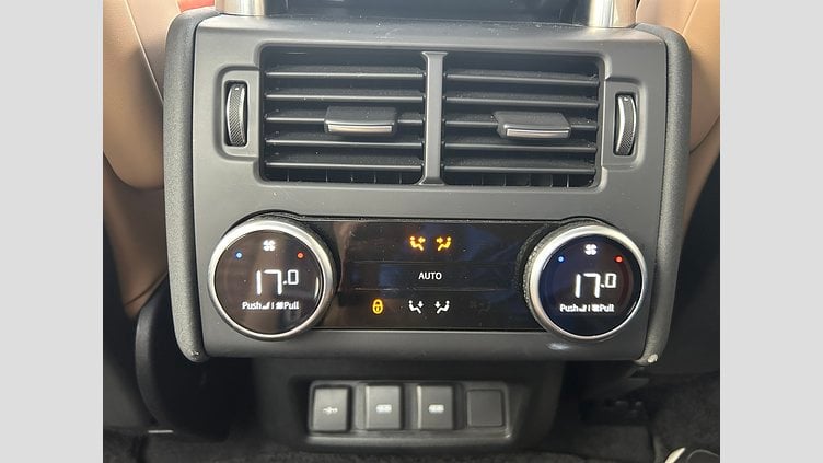 2023 認定中古車 Land Rover Discovery ランタオブロンズ D300 AWD（オートマチック） R-DYNAMIC HSE