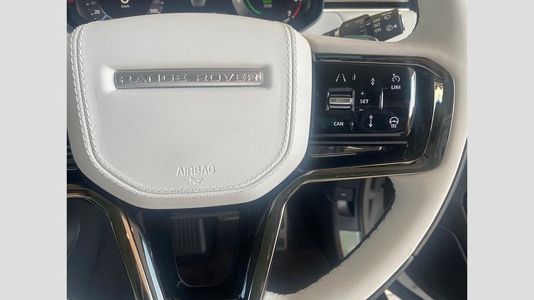 2024 認定中古車 Land Rover Range Rover Sport オストゥーニパールホワイト P550eプラグインハイブリッド（ガソリン） スタンダードホイールベース Dynamic SE
