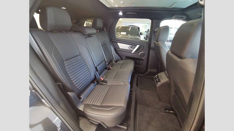 2024 認定中古車 Land Rover Discovery Sport カルパチアングレイ D200マイルドハイブリッド（ディーゼル） 標準ホイール DYNAMIC SE