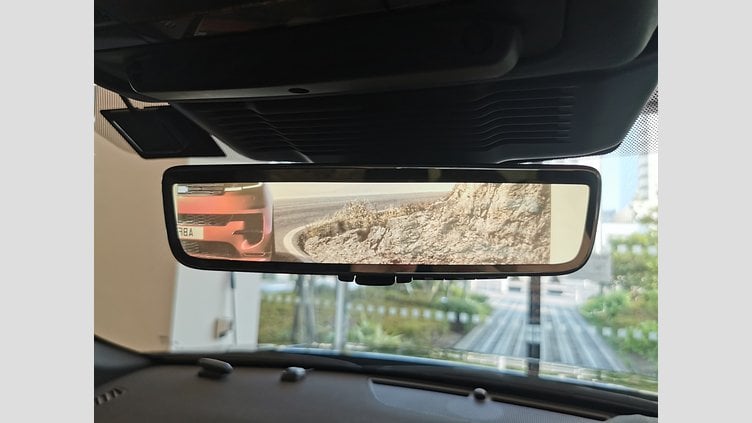2024 認定中古車 Land Rover Discovery Sport カルパチアングレイ D200マイルドハイブリッド（ディーゼル） 標準ホイール DYNAMIC SE