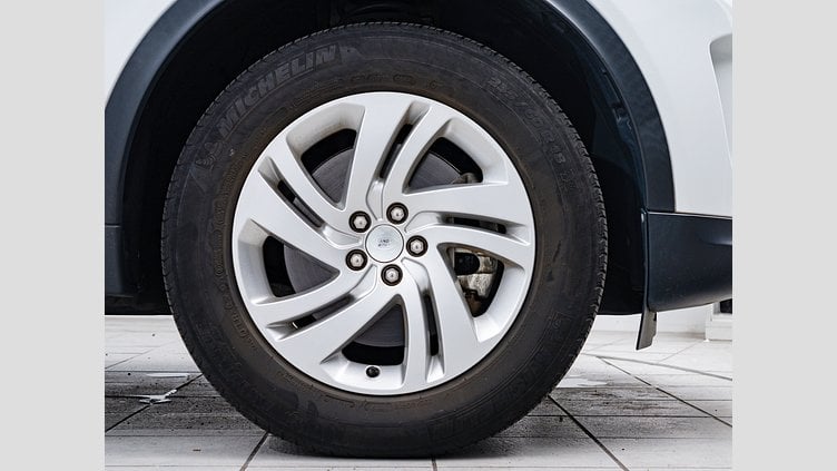 2019 認定中古車 Land Rover Discovery Sport フジホワイト P200 AWD（オートマチック） 標準ホイールベース ディスカバリー スポーツ