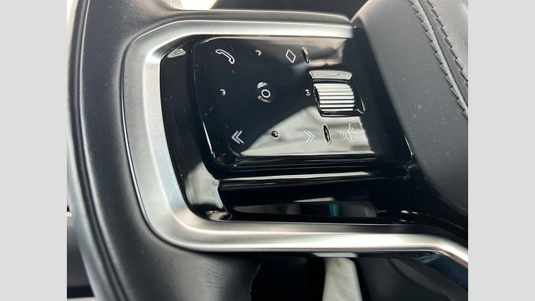 2023 認定中古車 Land Rover Range Rover Evoque フジホワイト P200 AWD（オートマチック） SE