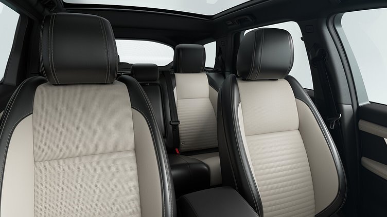 2025 Uus Land Rover Discovery Sport Eiger Grey D165 Diesel Mild Hybrid Standard Wheelbase Landmark