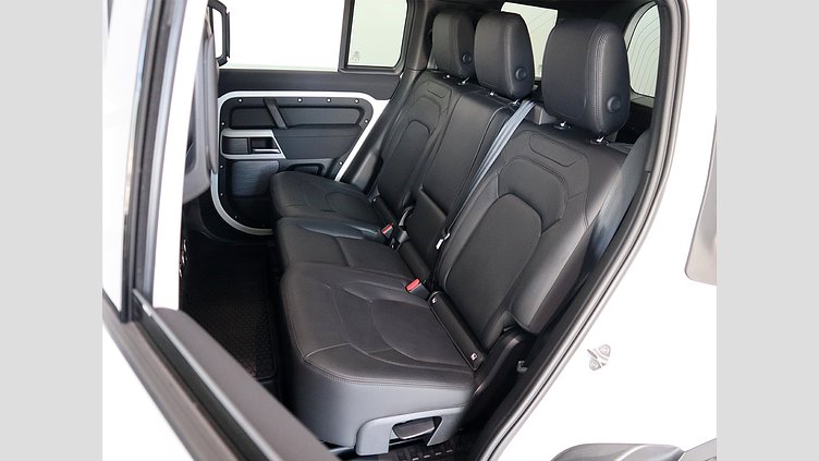 2024 Approved Land Rover Defender 110 Yulong White AWD D300 SE