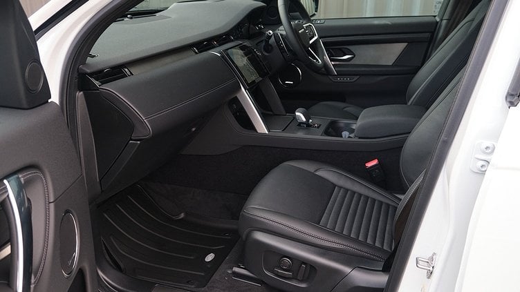 2025 Approved Land Rover Discovery Sport Fuji White P250 Dynamic SE