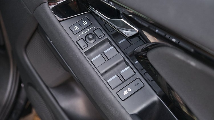2025 Approved Land Rover Range Rover Evoque Carpathian Grey P250 Dynamic SE
