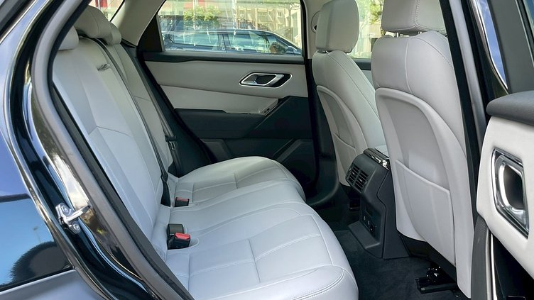 2025 認證中古車 Land Rover Range Rover Velar 聖托里尼黑　Santorini Black P250 S