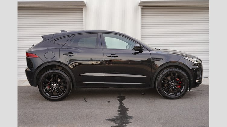 2024 認定中古車 Jaguar E-Pace サントリーニブラック D200マイルドハイブリッド（ディーゼル） R-DYNAMIC SE
