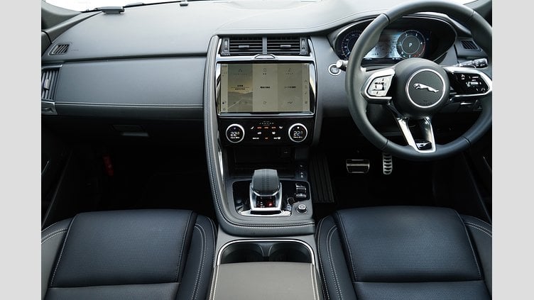 2024 認定中古車 Jaguar E-Pace サントリーニブラック D200マイルドハイブリッド（ディーゼル） R-DYNAMIC SE