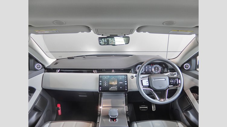 2024 認定中古車 Land Rover Range Rover Evoque トライベッカブルー D200マイルドハイブリッド（ディーゼル） スタンダードホイールベース DYNAMIC SE