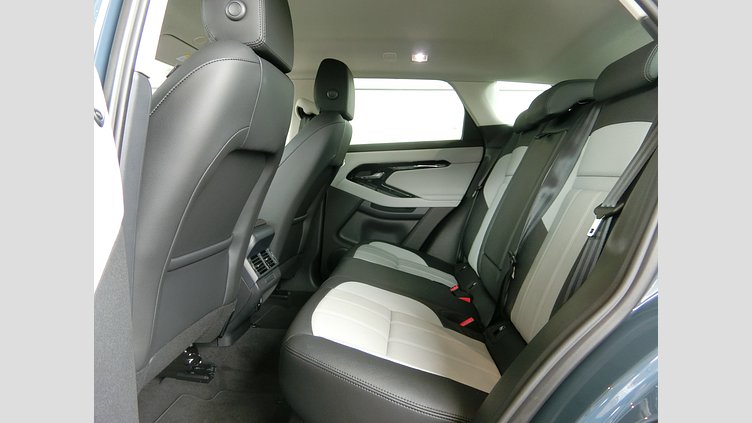 2024 認定中古車 Land Rover Range Rover Evoque トライベッカブルー D200マイルドハイブリッド（ディーゼル） スタンダードホイールベース DYNAMIC SE