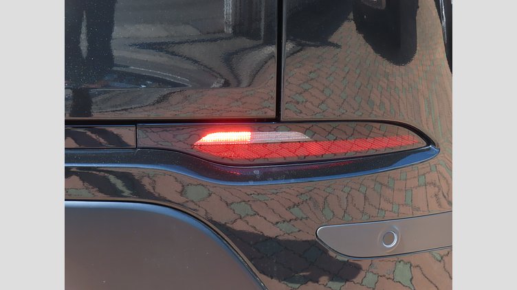 2024 認定中古車 Land Rover Range Rover Evoque サントリーニブラック D200マイルドハイブリッド（ディーゼル） Standard Wheelbase S