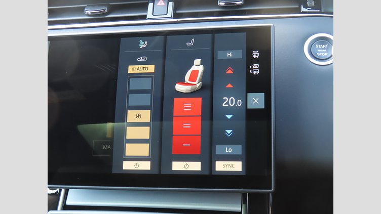 2024 認定中古車 Land Rover Range Rover Evoque サントリーニブラック D200マイルドハイブリッド（ディーゼル） Standard Wheelbase S
