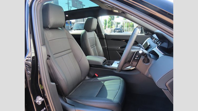2024 認定中古車 Land Rover Range Rover Evoque サントリーニブラック D200マイルドハイブリッド（ディーゼル） Standard Wheelbase S