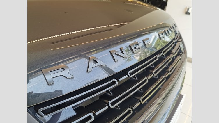 2023 認定中古車 Land Rover Range Rover Evoque カルパチアングレイ P300eプラグインハイブリッド（ガソリン） スタンダードホイールベース DYNAMIC HSE