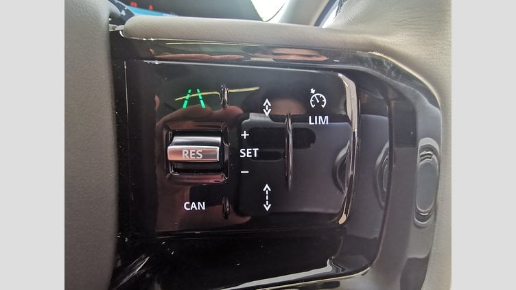 2023 認定中古車 Land Rover Range Rover Evoque カルパチアングレイ P300eプラグインハイブリッド（ガソリン） スタンダードホイールベース DYNAMIC HSE
