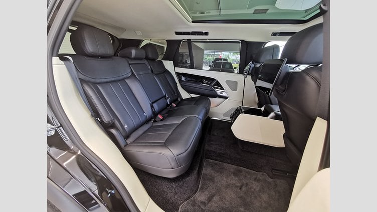 2023 認定中古車 Land Rover Range Rover サントリーニブラック P530 AWD（AT） ロングホイールベース HSE