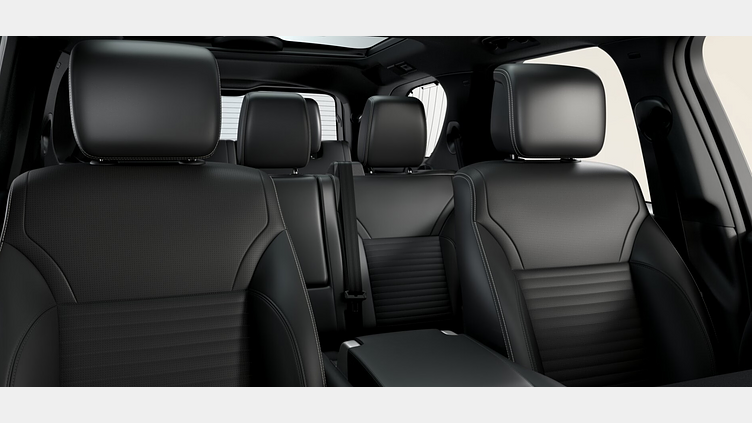 2025 SKLADOVÉ VOZIDLÁ Land Rover Discovery Charante Grey 3.0D 250PS MHEV  D250 Dynamic SE AWD Auto