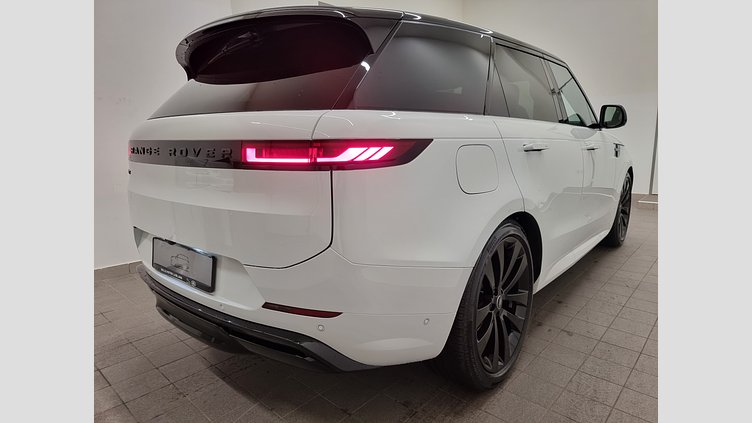 2025 Nova vozila Land Rover Range Rover Sport Fuji White D300 AWD AUTOMATIC MHEV  OBSIDIAN BLACK