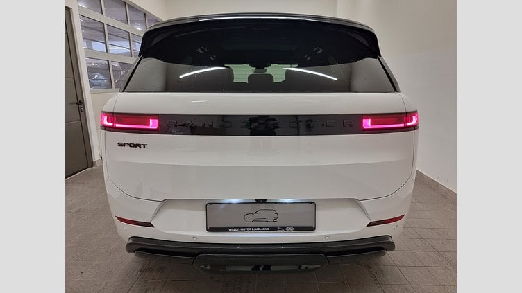 2025 Nova vozila Land Rover Range Rover Sport Fuji White D300 AWD AUTOMATIC MHEV  OBSIDIAN BLACK
