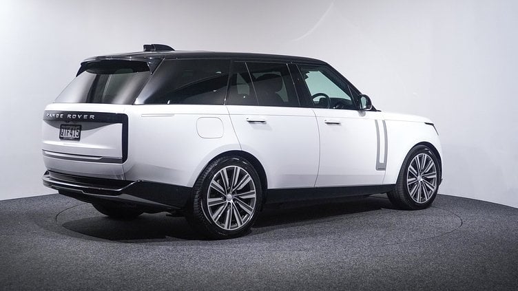 2024 Approved Land Rover Range Rover WHITE P550e AUTOBIOGRAPHY